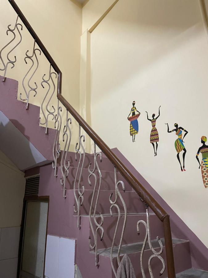 Indra Paying Guest House Varanasi Bagian luar foto